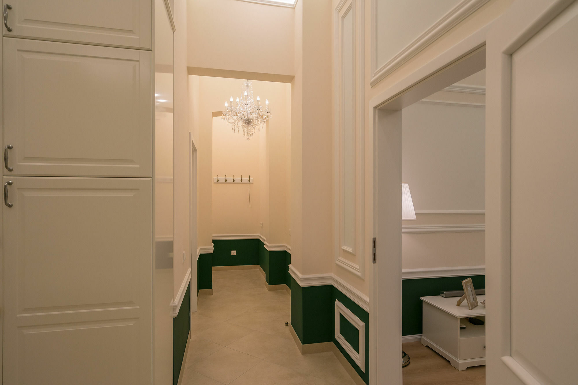 Revelton Suites Karlsbad Exteriör bild